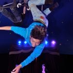 Jugendlicher am Trapez